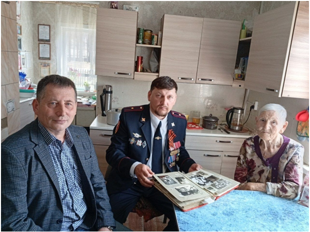 Поздравление с Днем Великой Победы участницы трудового фронта Григорьевой Анны Ивановны..